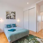 Stuart Elegance With Cathedral View, Ideal For Families * Reims