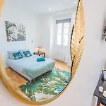 Stuart Elegance With Cathedral View, Ideal For Families Apartamento