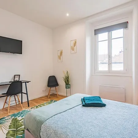 Stuart Elegance With Cathedral View, Ideal For Families *