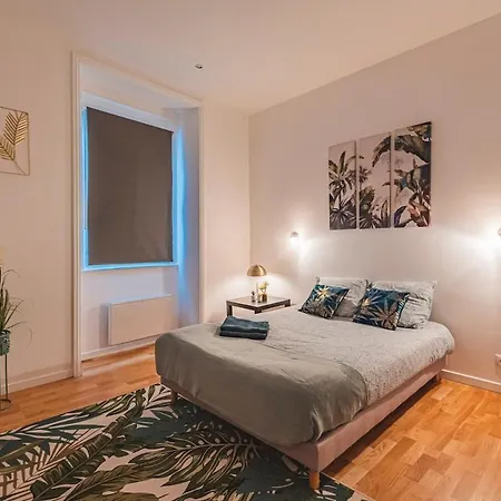 Apartment Stuart Elegance With Cathedral View, Ideal For Families