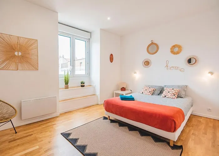 Stuart Elegance With Cathedral View, Ideal For Families