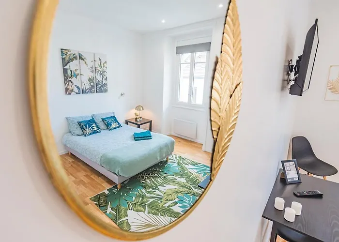 Stuart Elegance With Cathedral View, Ideal For Families Apartment