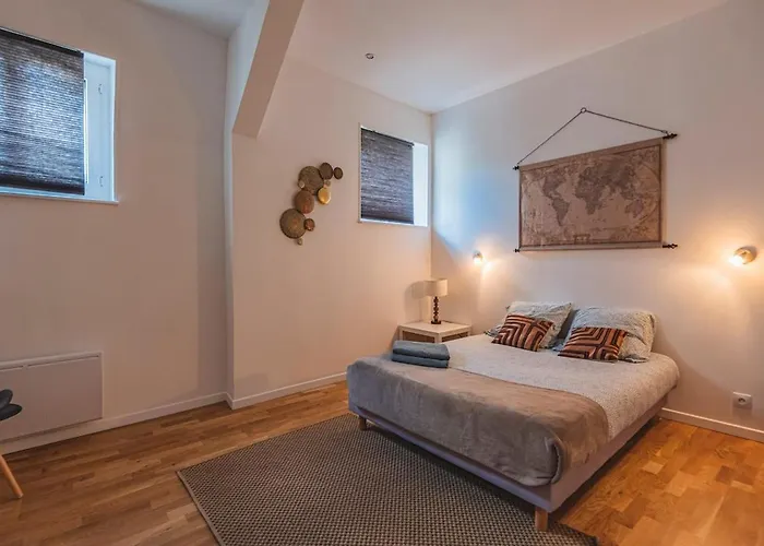 Stuart Elegance With Cathedral View, Ideal For Families Apartment